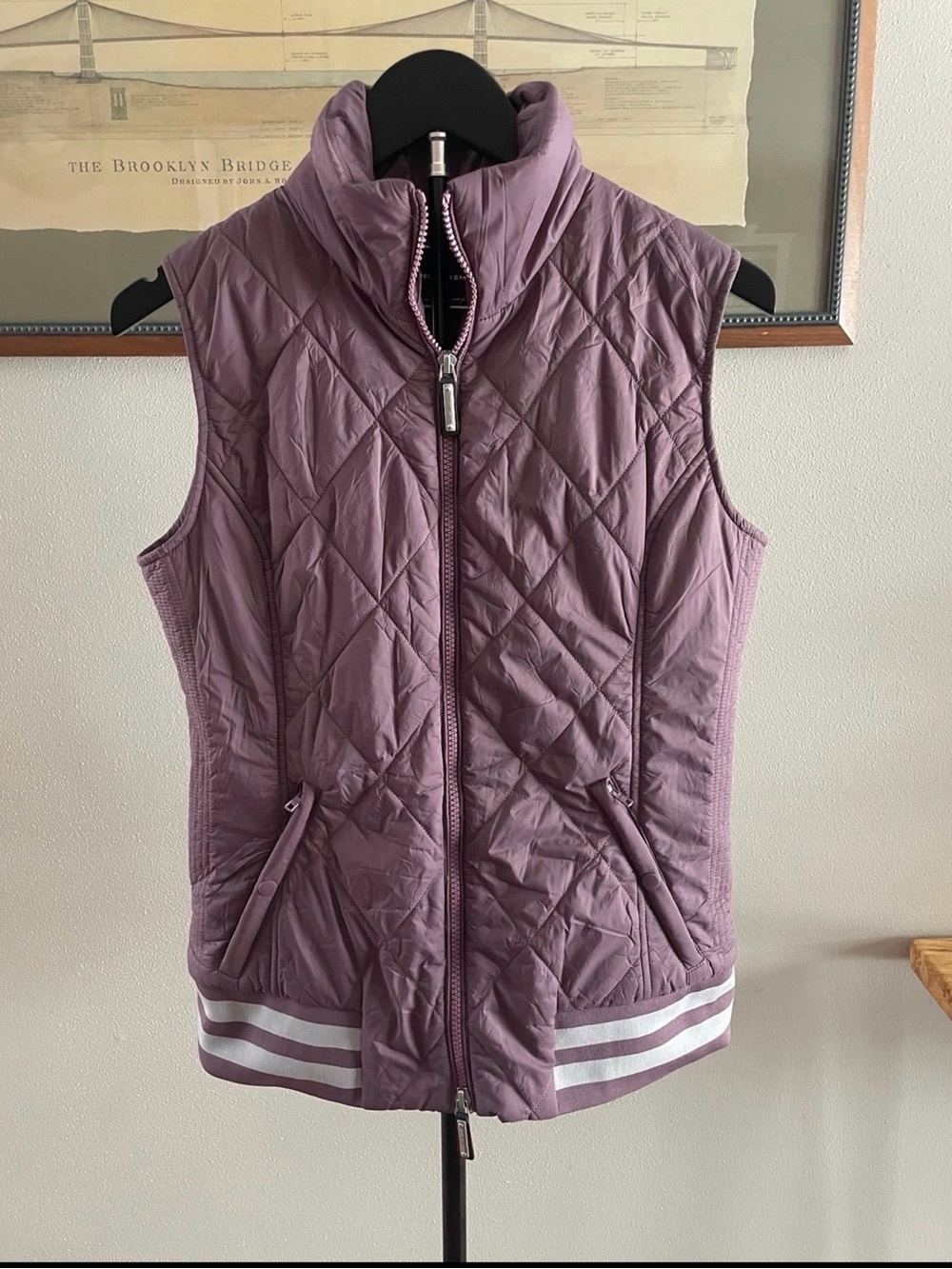 NWT Equestrian Brand Noel Asmar Icon Quilted Vest in plum color.